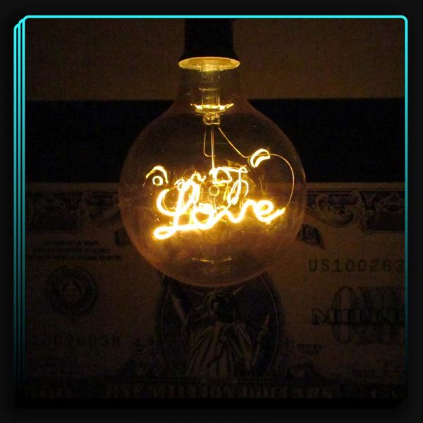 لامپ love