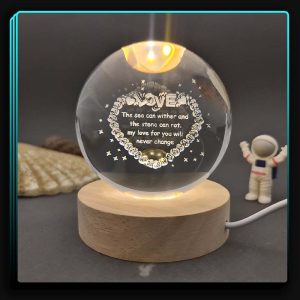 گوی کریستالی لاو