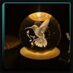 گوی کریستالی و چراغ خواب پرنده